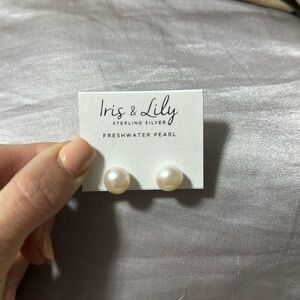 IRIS & LILY FRESHWATER PEARL 925 Silver Earrings